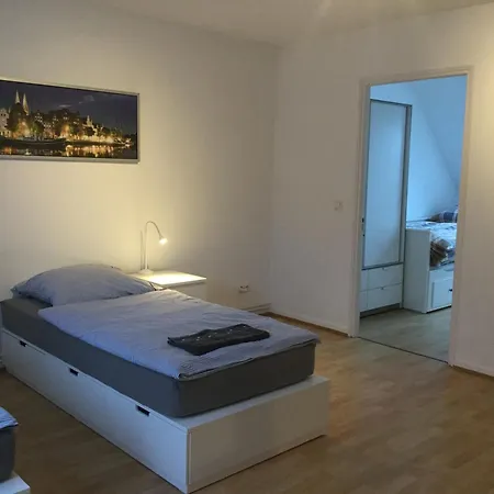 Am Uniklinik لوبيك