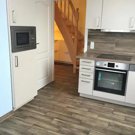 Am Uniklinik لوبيك